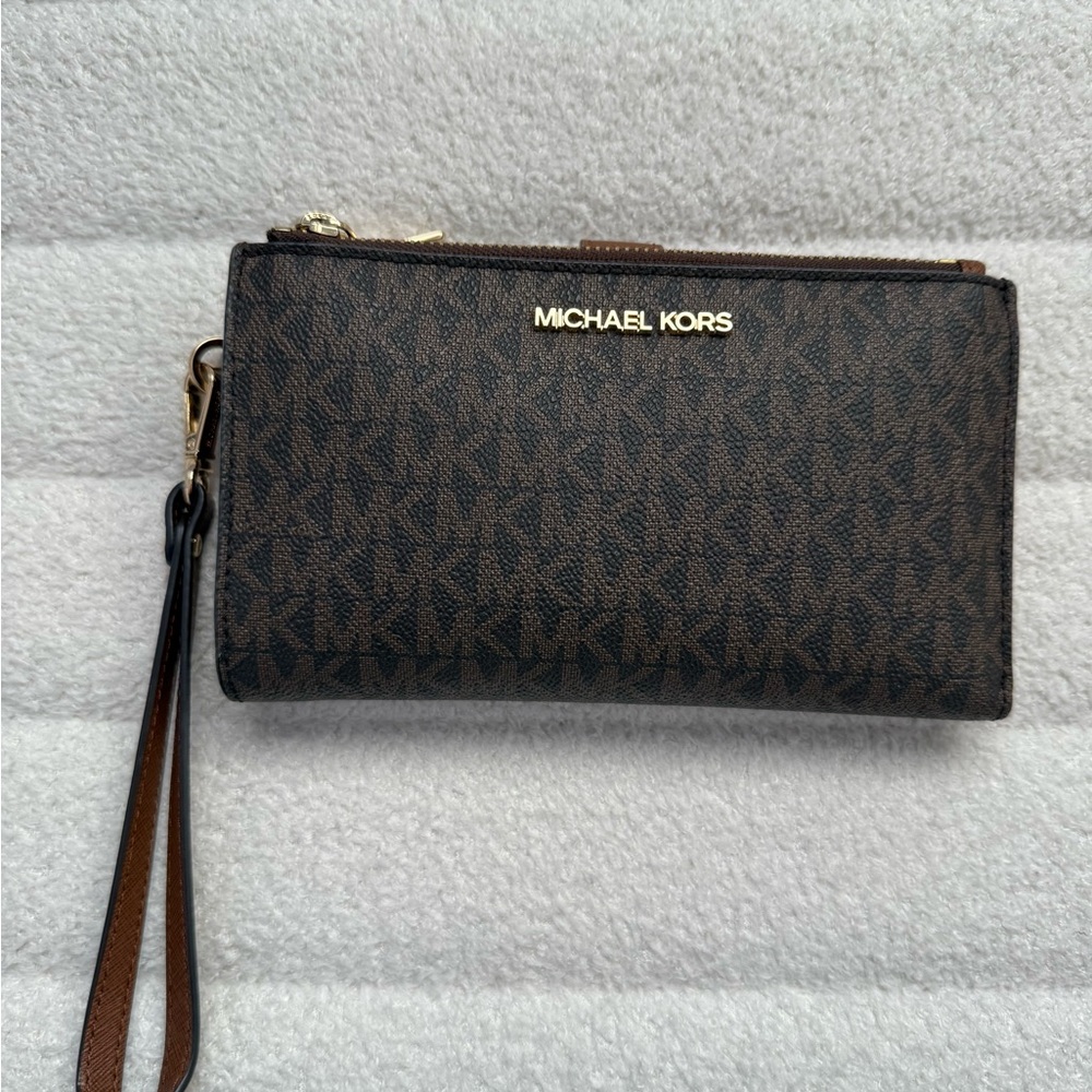Michael Kors Monogram Wristlet Wallet